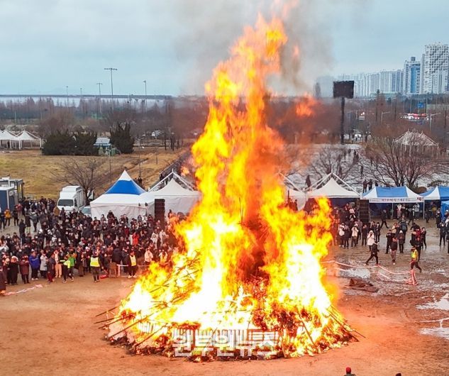 부산 북구 제31회 정월대보름 달맞이 행사 개최