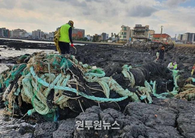 ‘바다환경지킴이’ 해양정화 활동