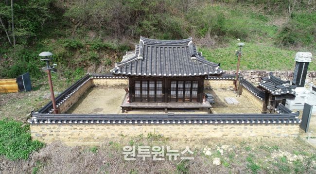 「소류정(小流亭)」