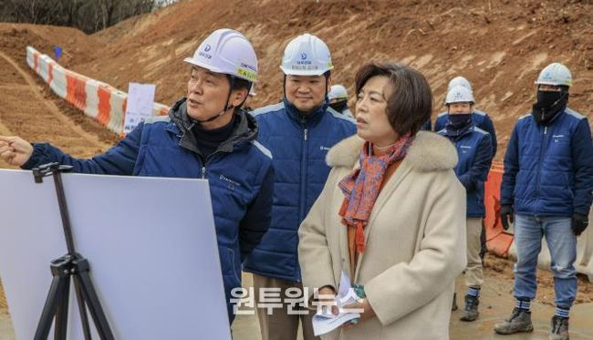 과천시, 지식정보타운 연결녹지·단설중학교 조성 현장 점검