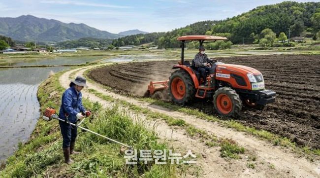 농작업 대행작업 모습