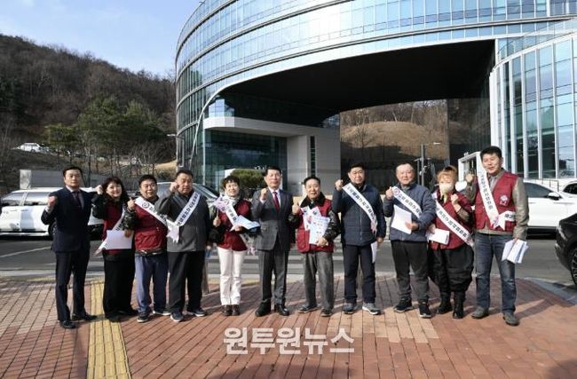 민족통일 구리시협의회, 삼일절 맞아 태극기 바로 알기 캠페인 나서