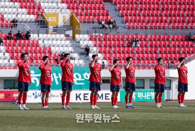 김천상무, ‘디펜딩 챔피언’ 전북과 1대 1 무승부