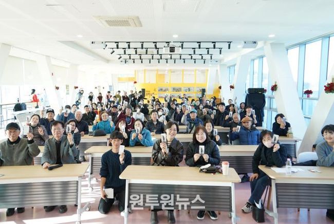 안성미디어센터, 다큐멘터리 <어른 김장하> 접근성 버전 상영회 성료