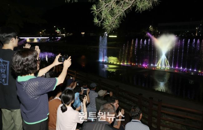 2025년 자연울림 음악분수 공연 장면