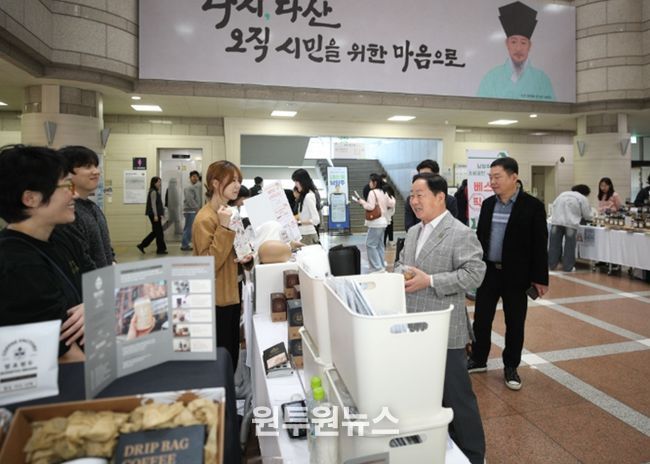 행사에 참여한 주광덕 시장