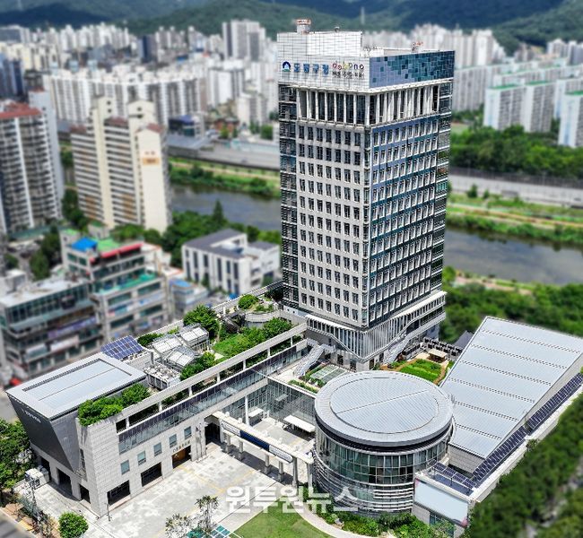 도봉구청사 외경