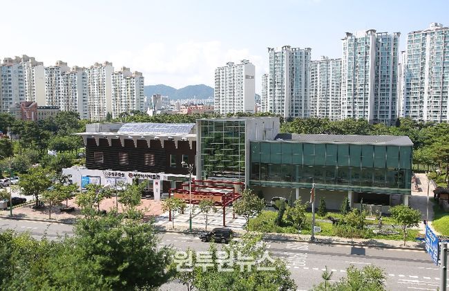 부평역사박물관외부