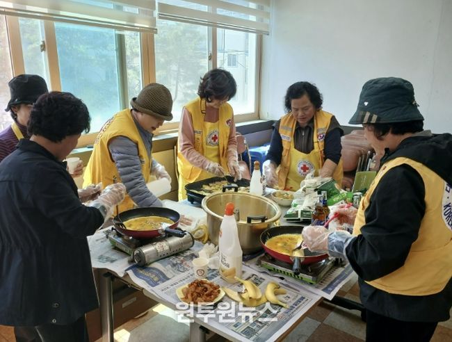 괴산군 청천면, 저소득 홀몸노인에 사랑찬(餐) 밑반찬 지원사업 추진