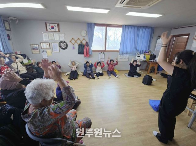 연천군 청산면 주민자치위원회, ‘찾아가는 어르신 웃음 체조 교실’ 본격 운영
