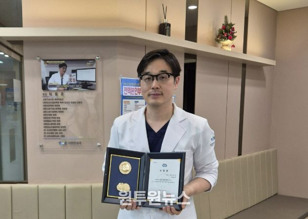 과천시-지역 의료기관 협력 성과…‘더편한내과’ 원장 도지사 표창