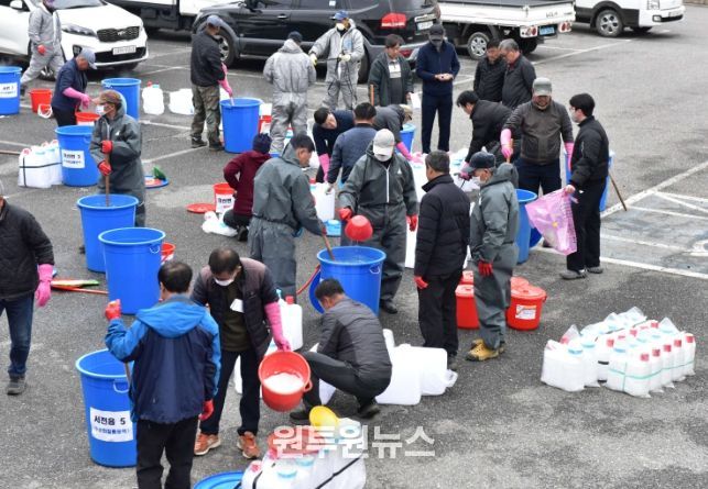 농자재 자가제조로 비용 절감