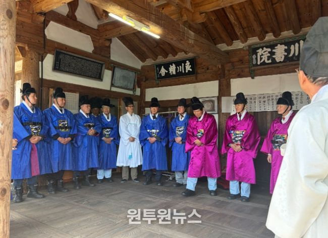 군위군 양천서원, 선현추모 향사 봉행