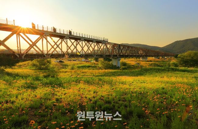김해낙동강레일파크 `왕의 노을` 모습 낙조 모습