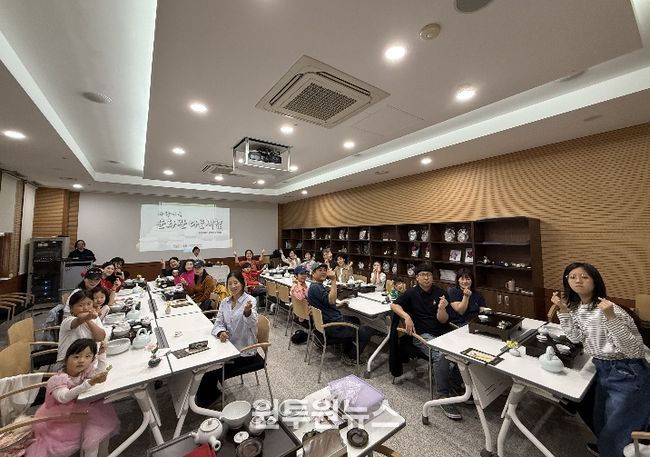 경산시 삼성현역사문화관, 차향 가득 문화관 다도 체험 운영