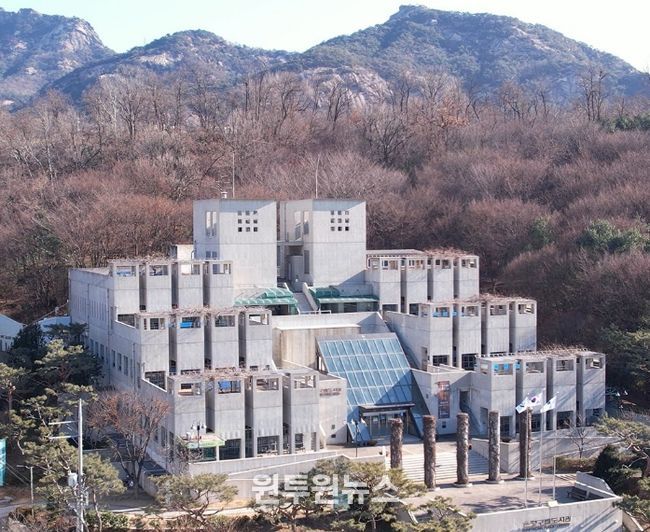 은평구립도서관 전경