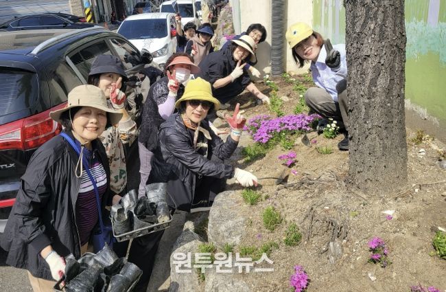 수원시 영통구 매탄2동, 도심 속 힐링 공간 손바닥 정원 조성 활동 전개