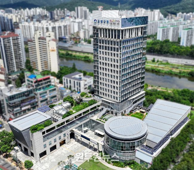 도봉구청사 외경